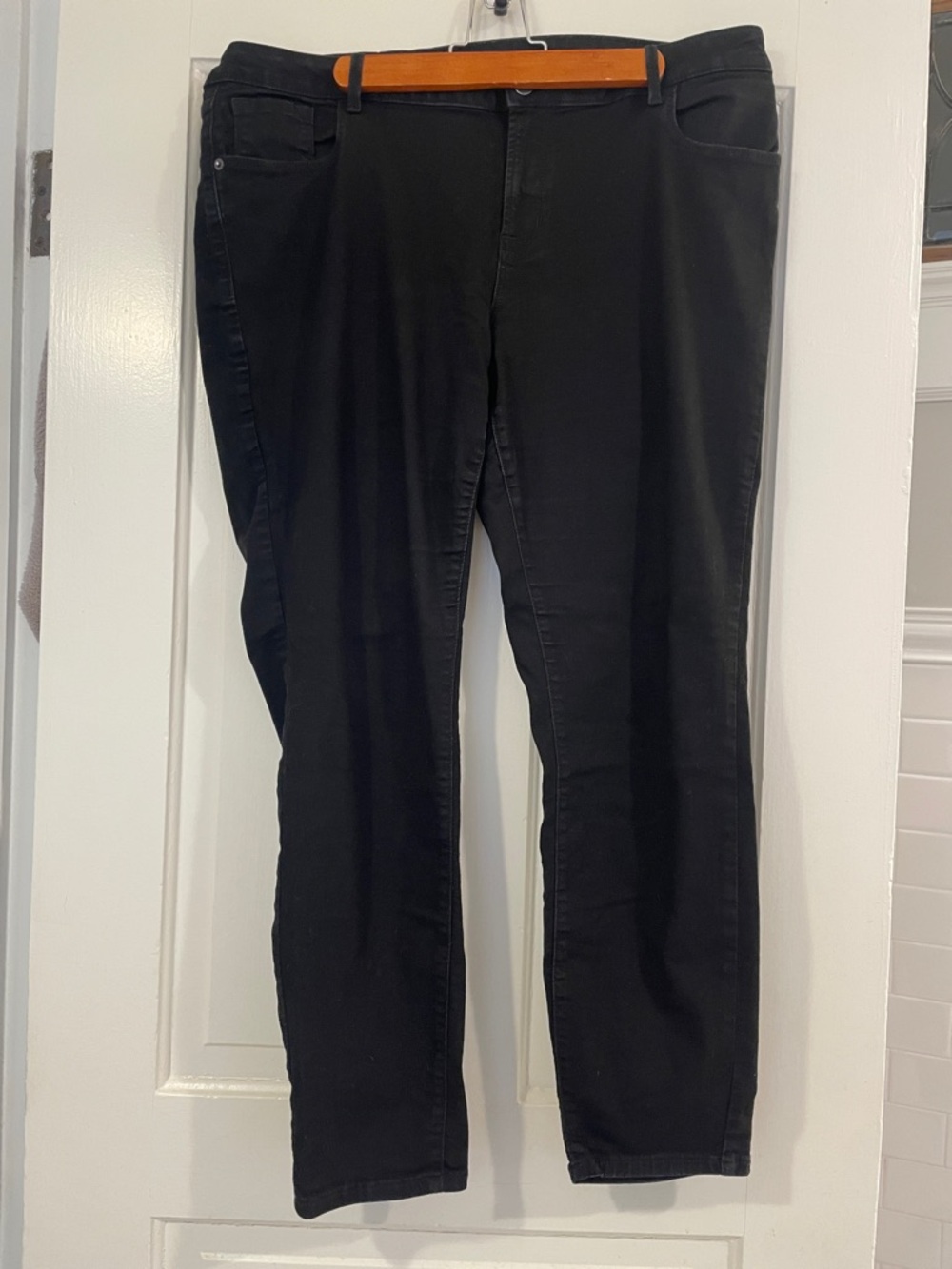 Old Navy Black Rock Star Super Skinny Low-Rise Jeans